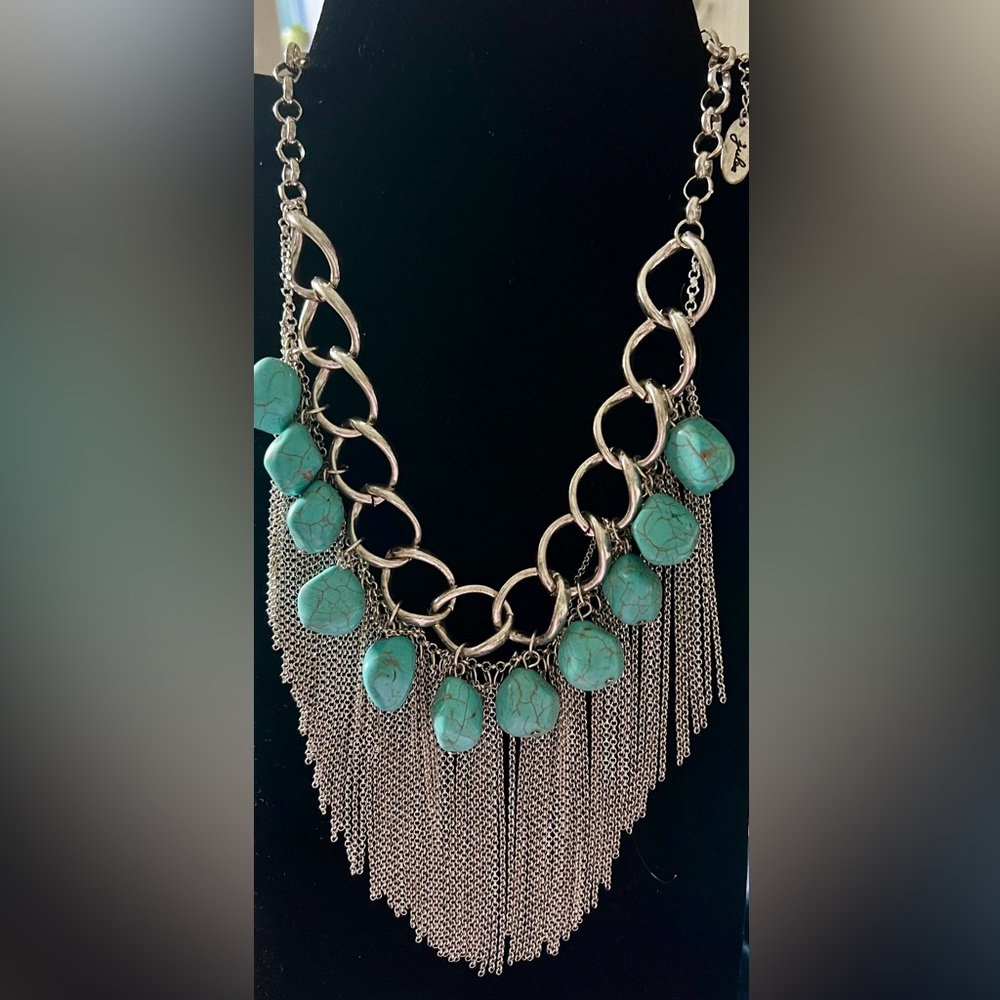 Silver and Turquoise chain necklace NWT